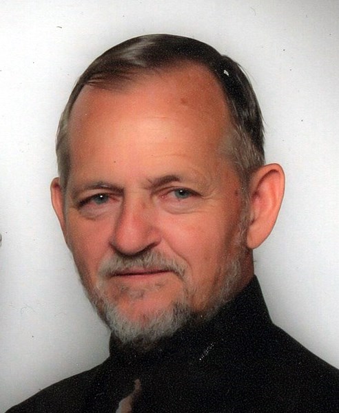 Obituary of Walter Eric Correll