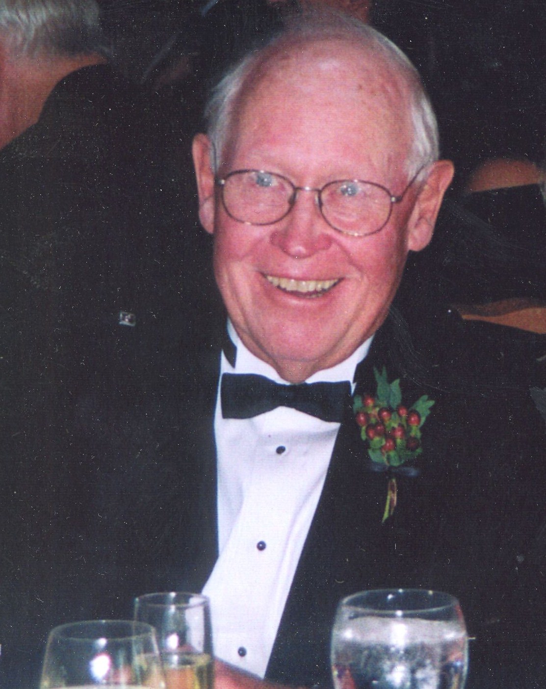 Avis de décès de Joseph A. McCullough