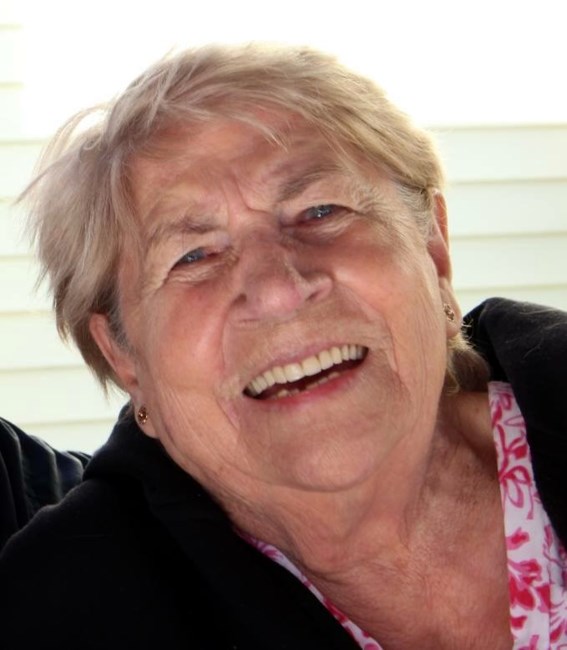Obituary of Denise Roy Vallières