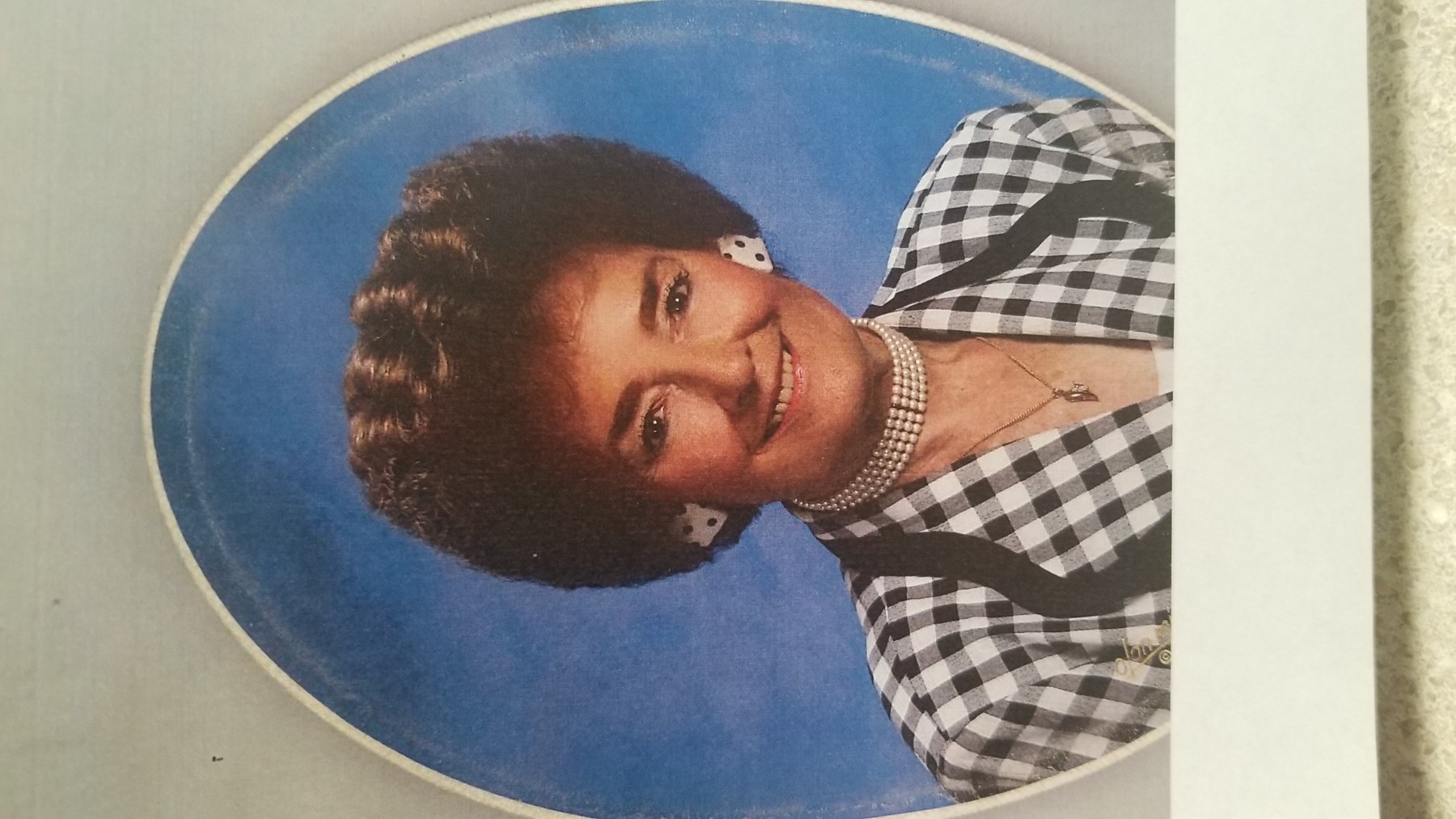 Obituary of Irene Phyllis ( Renie ) Schell