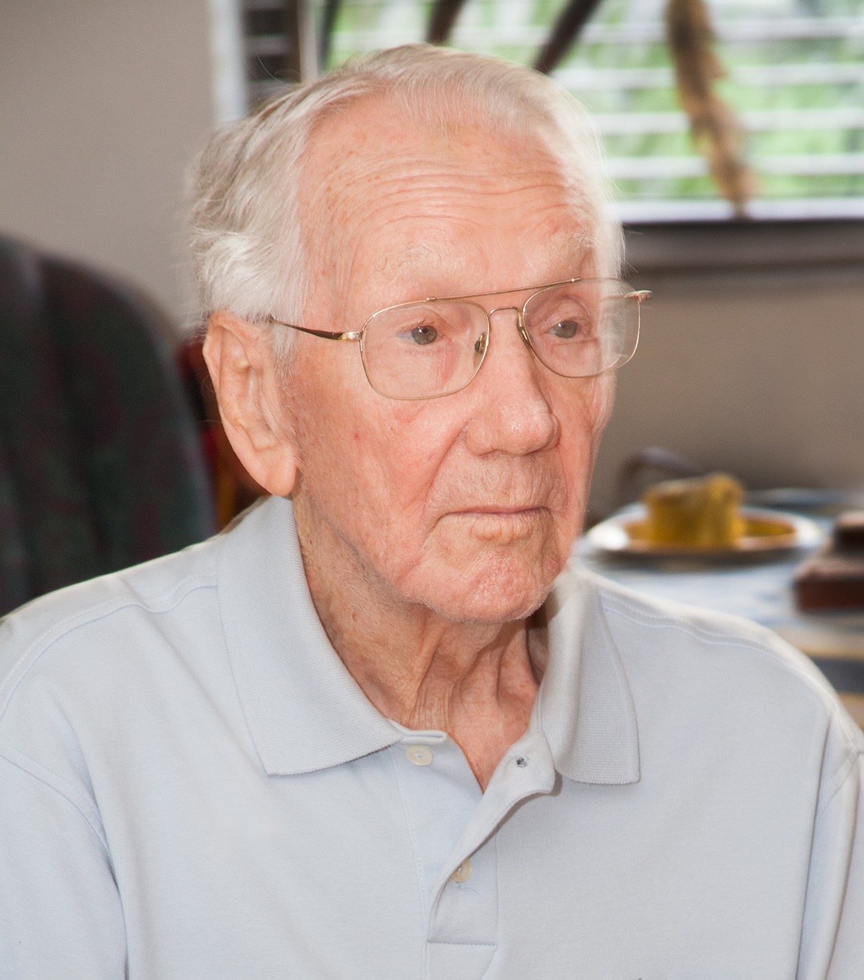 Obituario de Russel C. Lawson