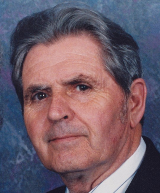 Obituario de Charles "Bud" J. Behm Jr.