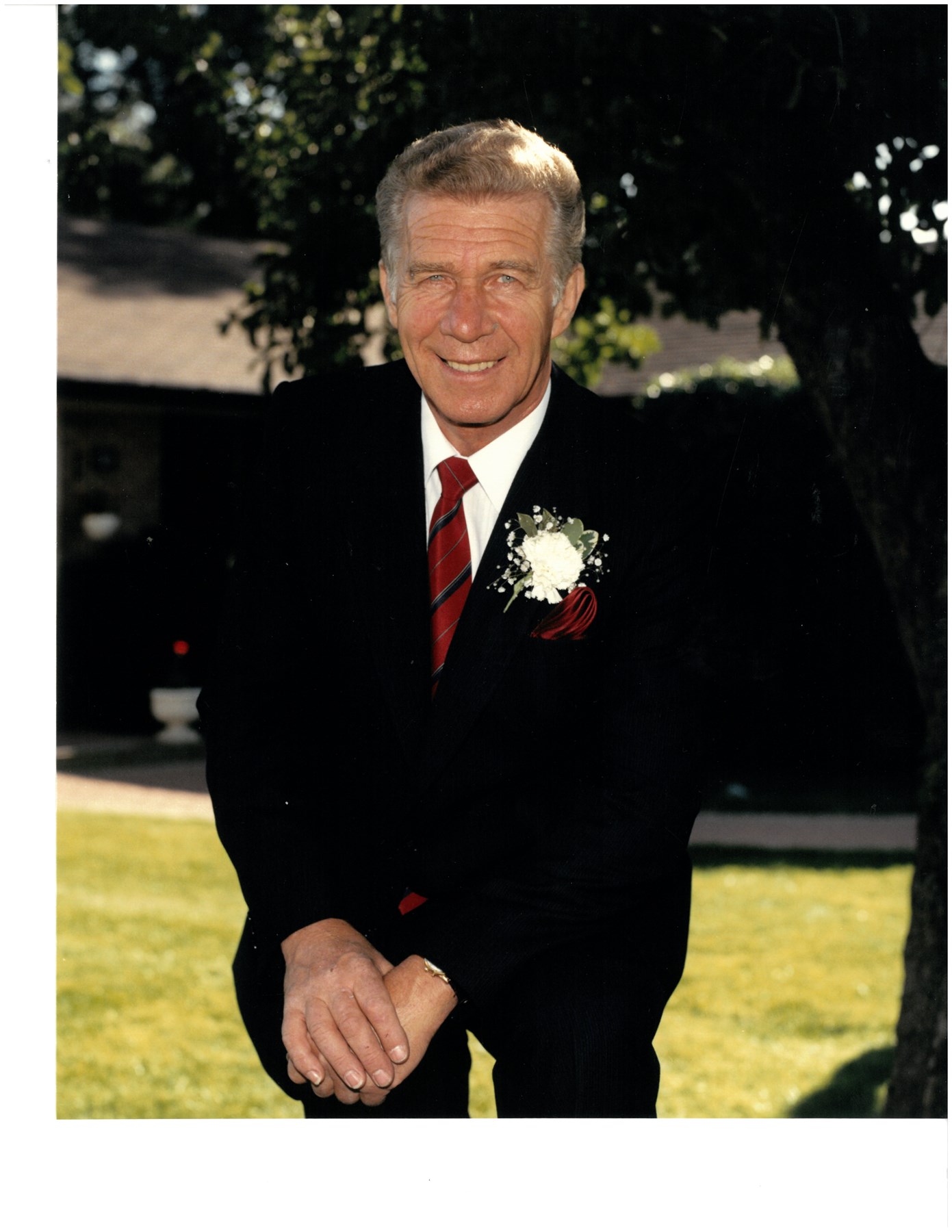 Obituary of Frank Otto Bar