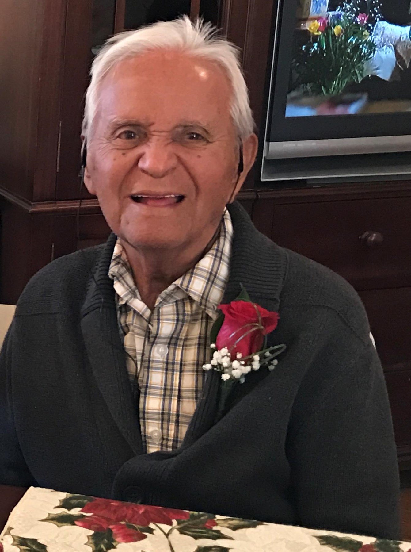 Obituary of Carlos R Diaz