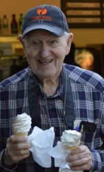 Robert (Bob) Oakley