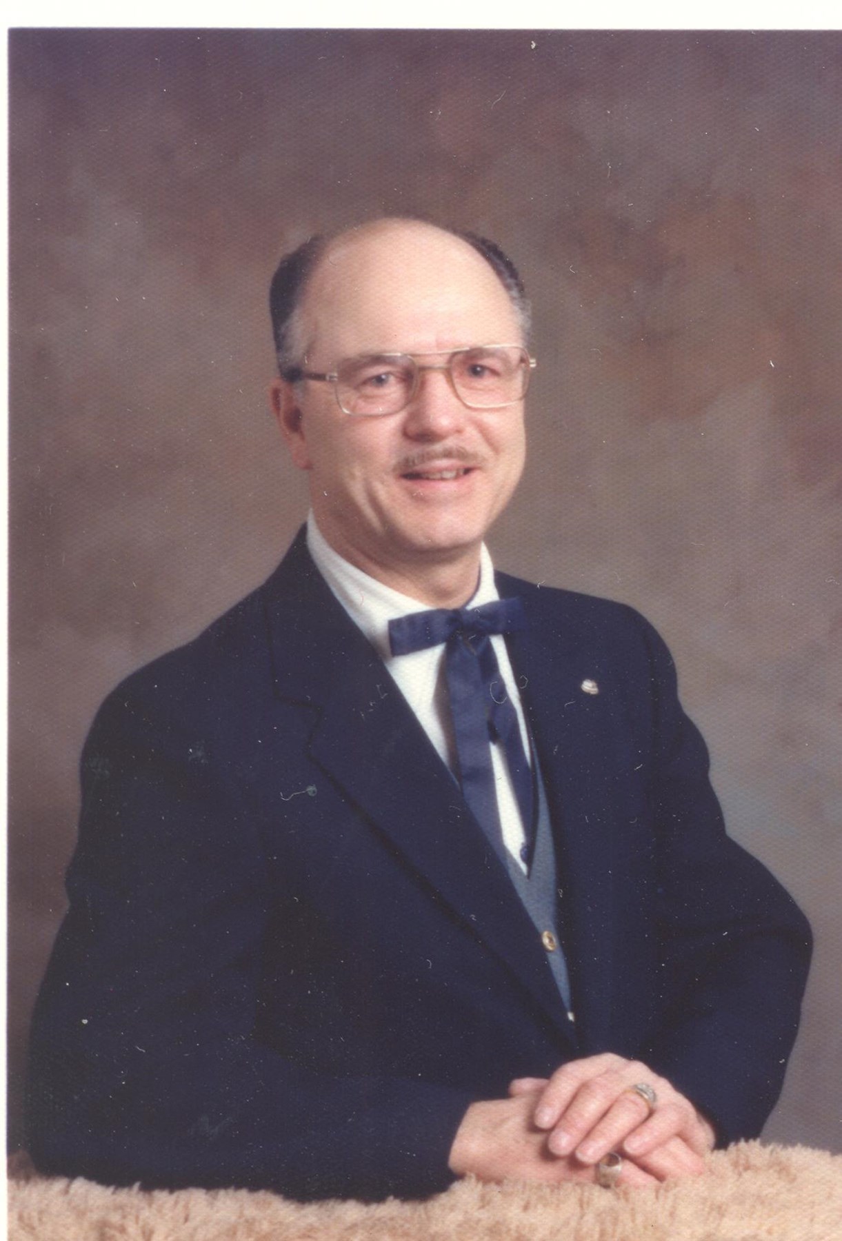 Obituary of Edward Eugene Hacker