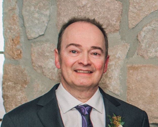 Avis de décès de Douglas Fairbairn Henderson