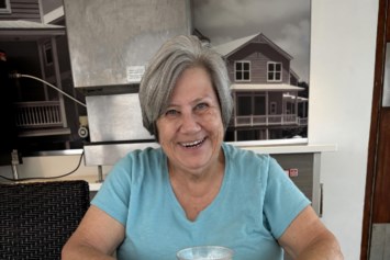 Obituary of Deola "Dee" Brinley