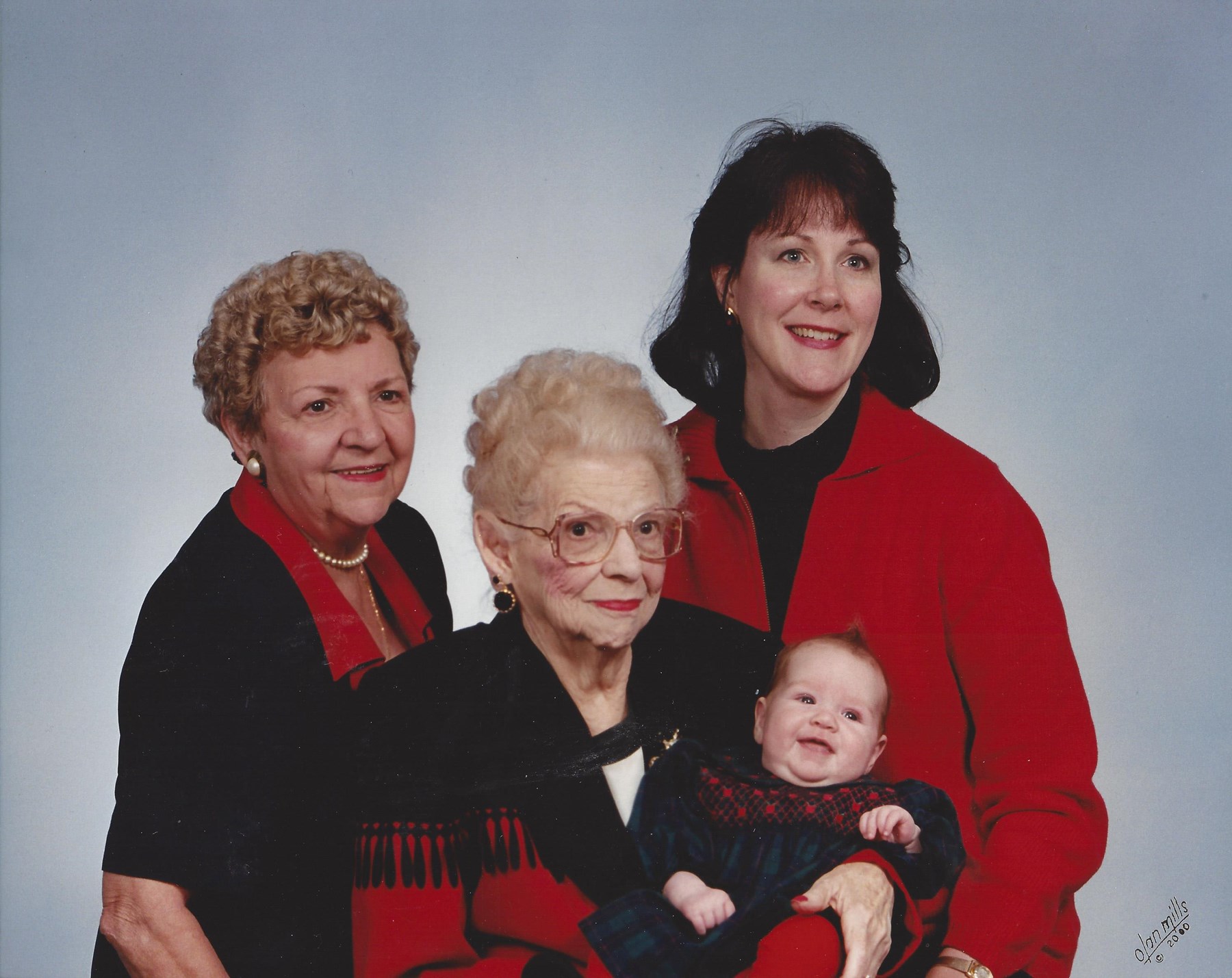 Obituary of Bernice M Lawrence