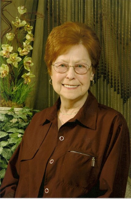 Obituary of Lucille Raymond