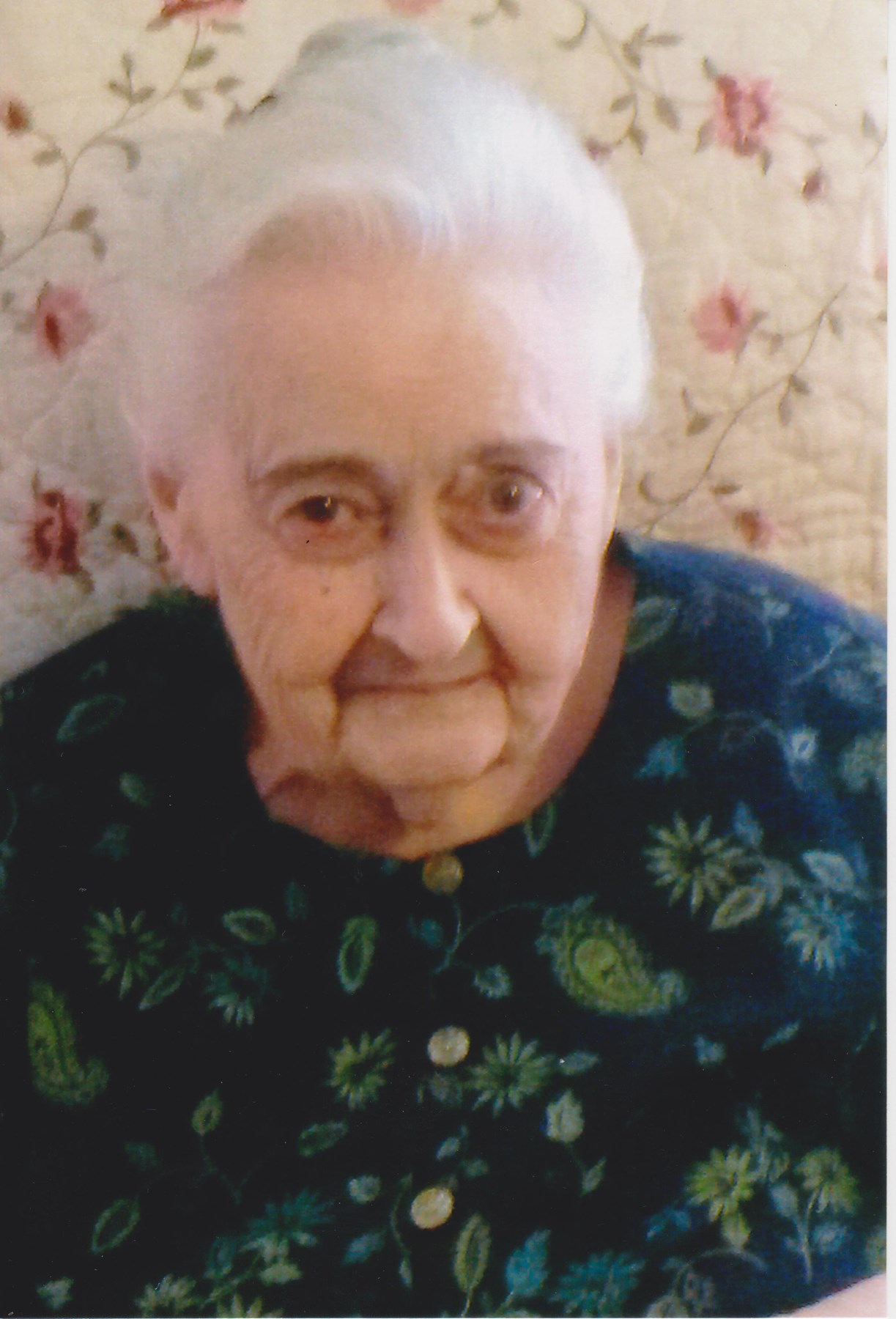 Obituary of Agnes Bernice Ray