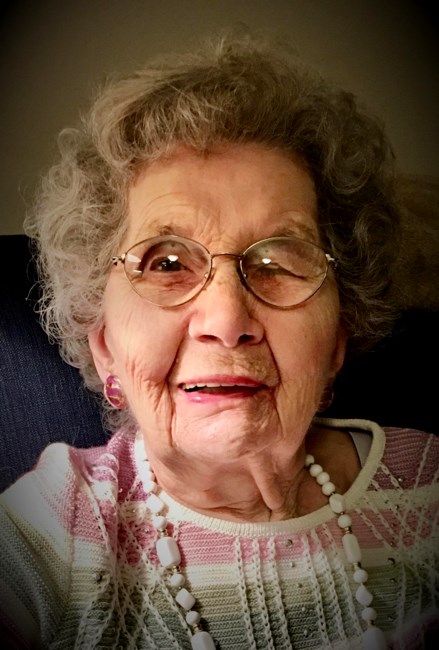 Avis de décès de Bernadine E. "Bernie" Jenereaux