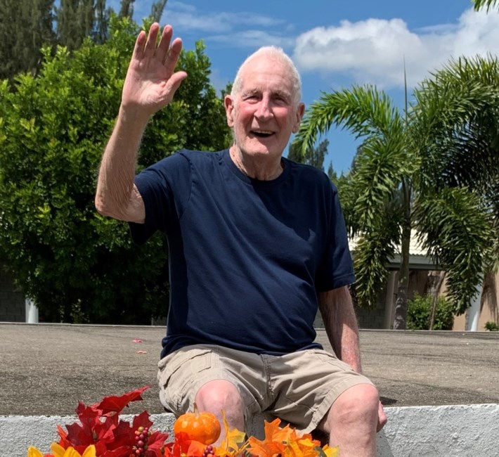 Obituary of Bruce Glendon Riley