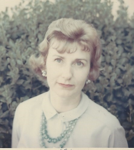 Obituary of Flora Greene Saunders