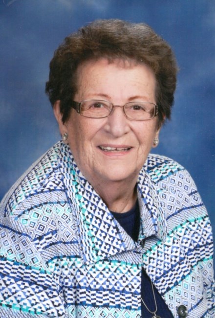 Obituary of Nadine Mae Hunter