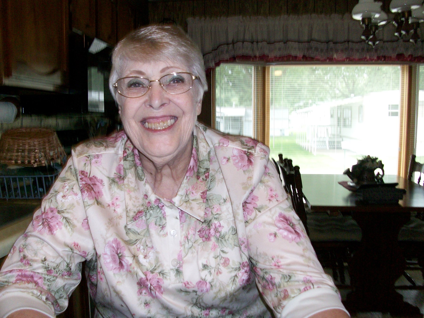 Obituary of Lorraine E. Dams