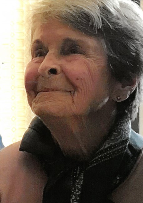 Obituario de Joan V Johnson