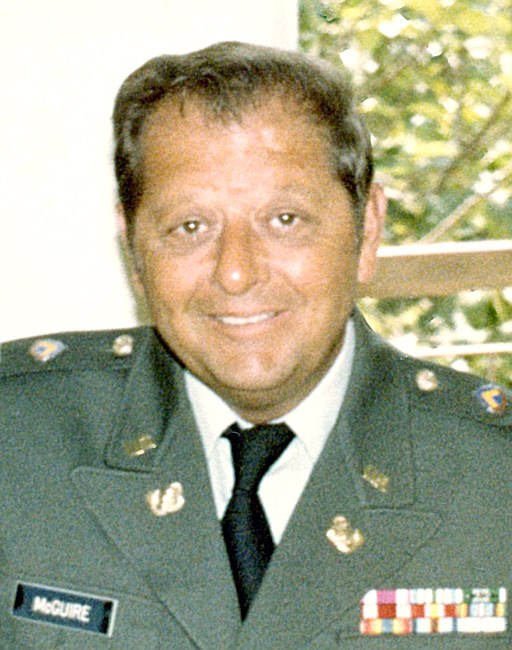 Obituario de Charles R. "Mac" McGuire