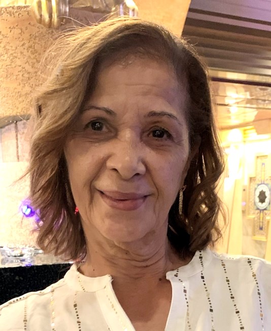 Obituary of Luz Estrella Velez Vega