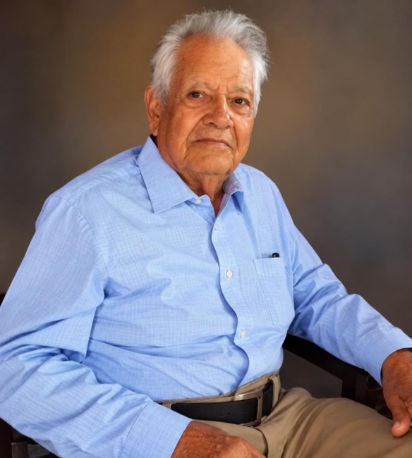 Obituario de Alejandro Macias