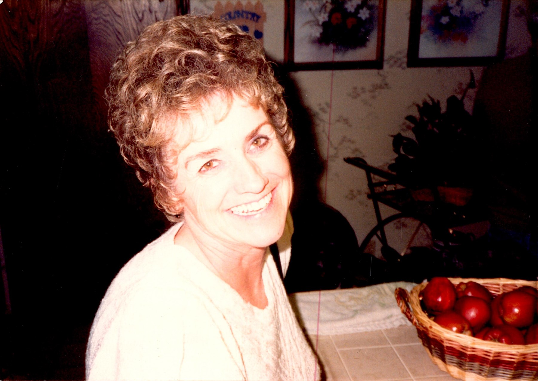 Obituary of Anna Juanita Hussey