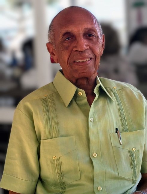 Obituario de Julio C. Ferrer