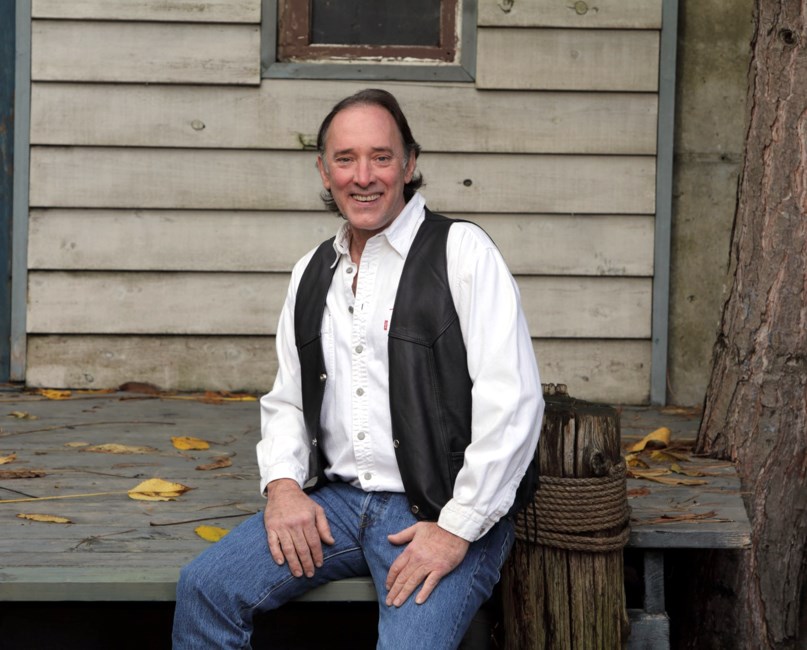 Obituario de Russell Ronald Meers