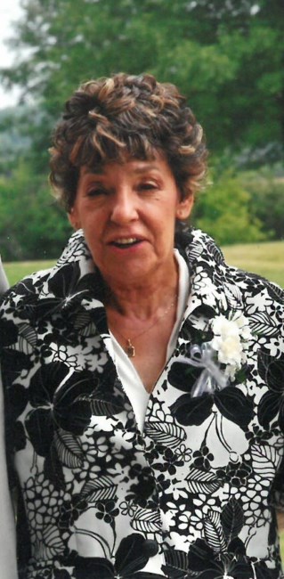 Obituario de Shirley Edith Davis