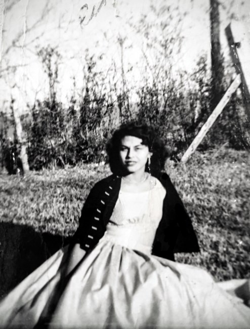 Avis de décès de Evangelina Escareno