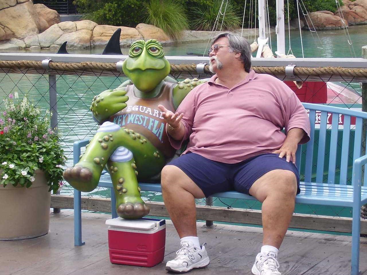 Obituary of Ray Brayton