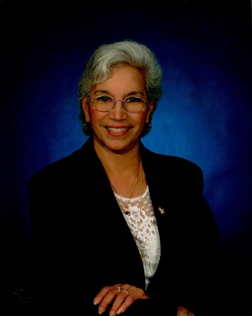 Obituary of Lourdes Urbano Contreras