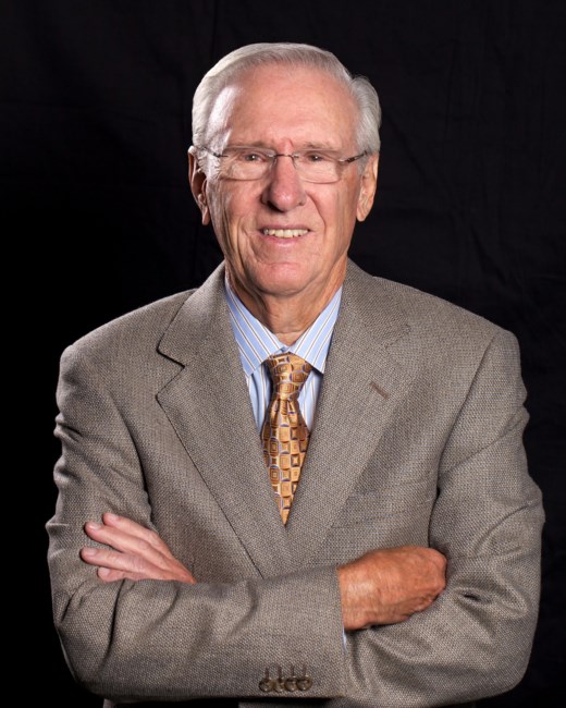 Obituario de Mr. Peter E Schmitt