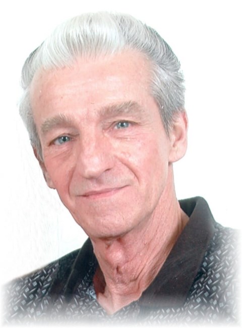 Avis de décès de Charles E. Smith