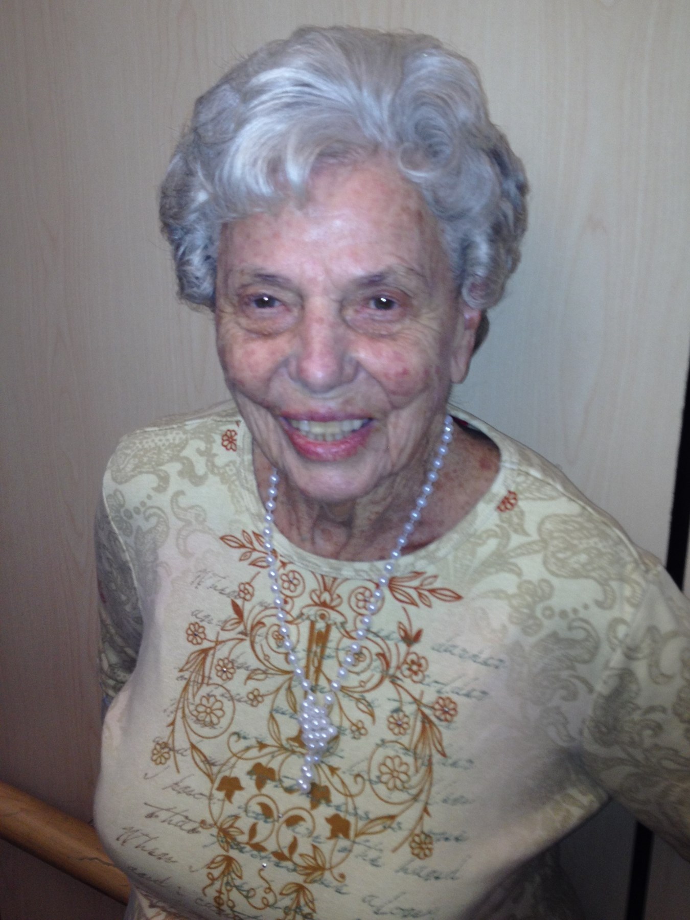 Hildegard Schiffmann Obituary Burbank, CA