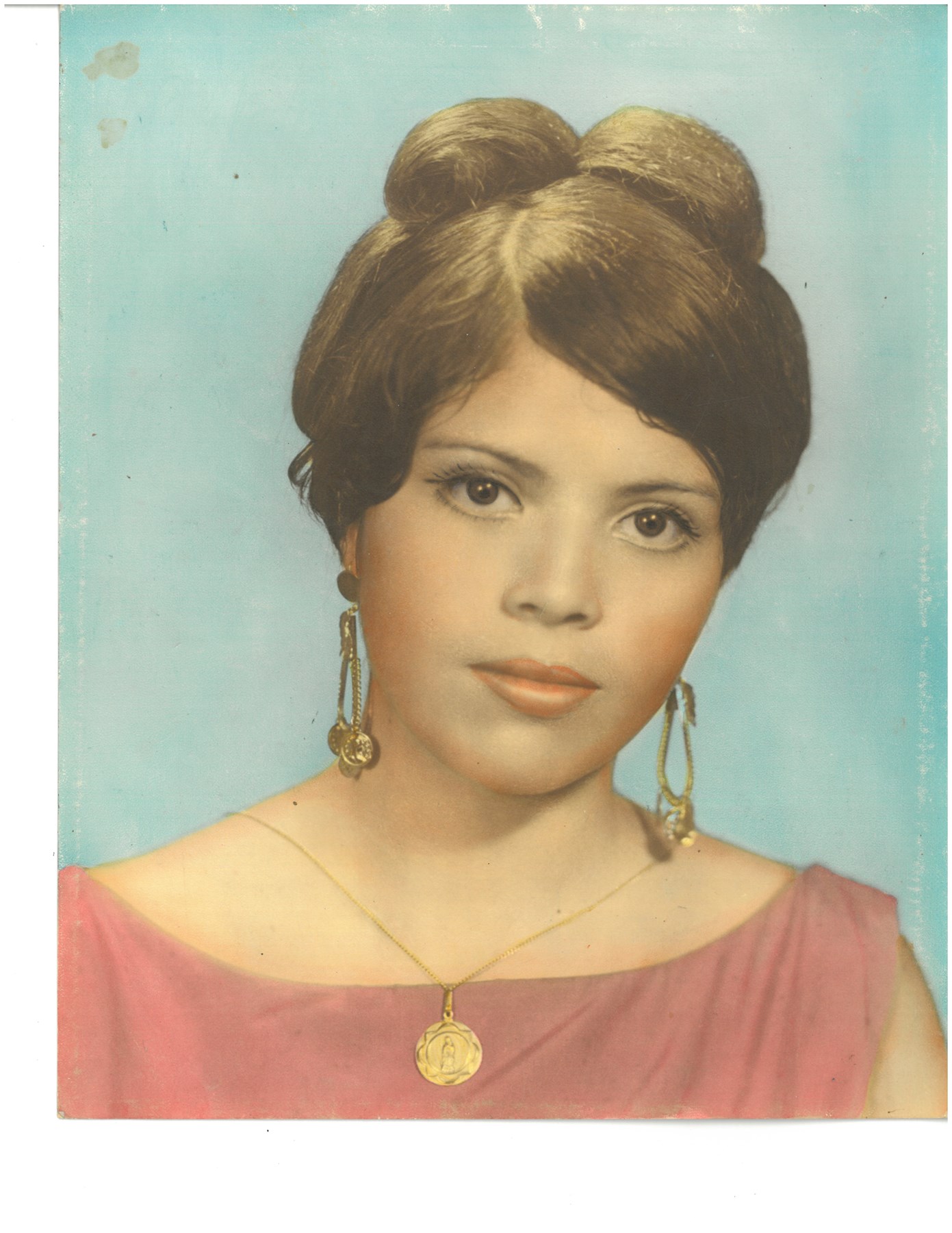 Obituary of Nelly Navarro