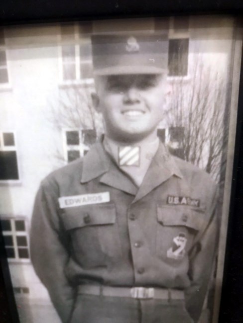 Obituary of Don Larry Edwards