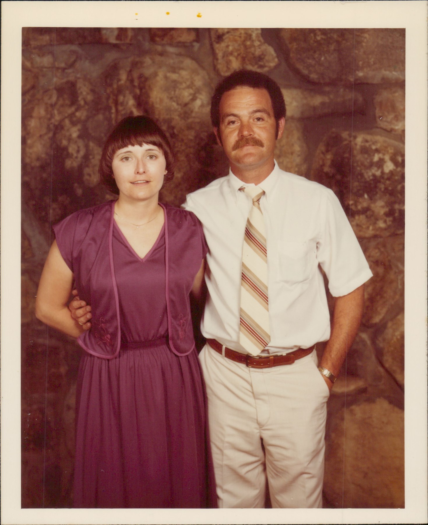 Obituary of Mike & Dot Wood