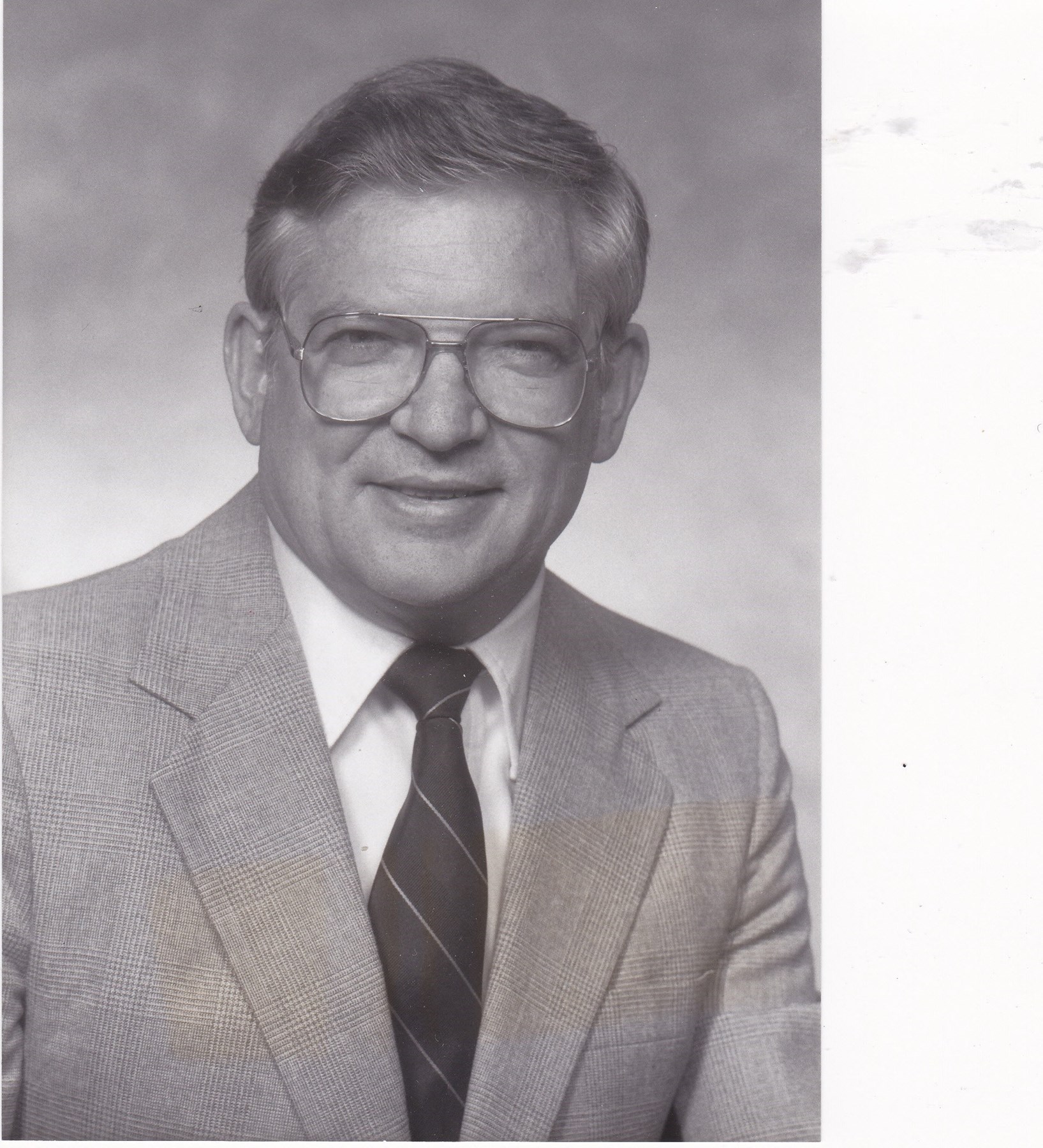 Obituary of Raymond Lowrie