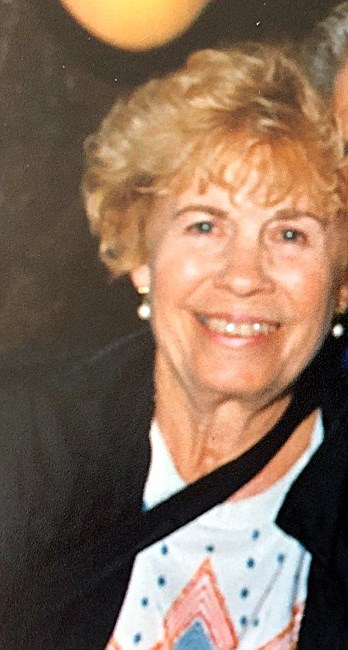 Obituario de Elvira Mae Lorelli