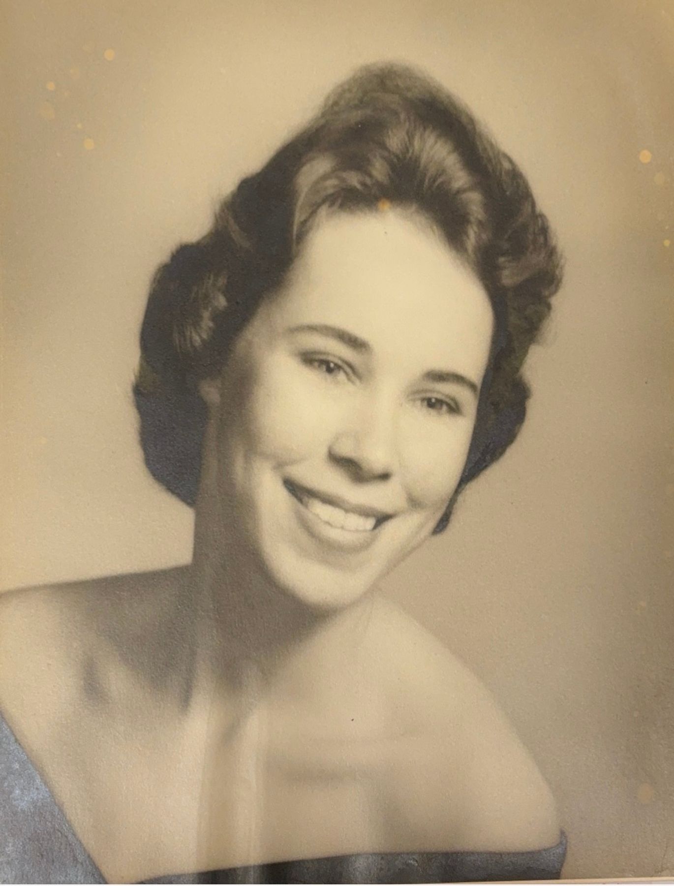Obituary of Hilda Marie Howell