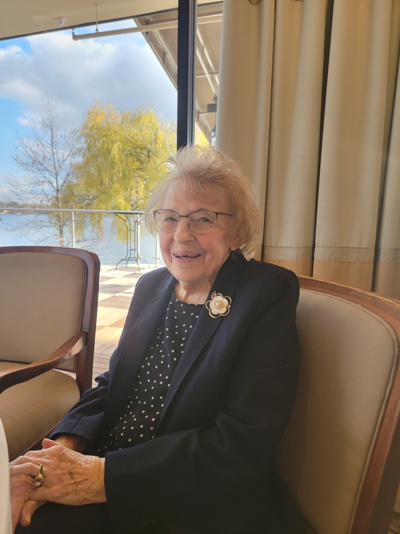 Obituario de Colleen Claudette Schou