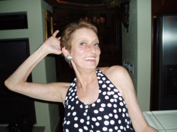 Obituary of Elfriede Maria Saucedo