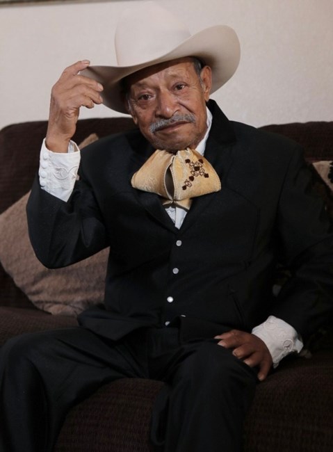 Obituario de Domingo Loma de la Cruz
