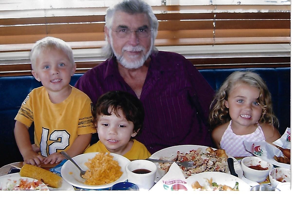 Obituary of Robert "Bob" Kelly Calloway