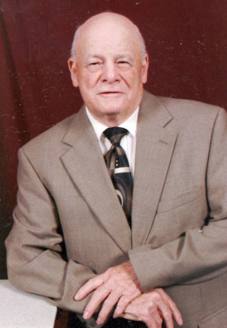 Obituary of Roy E. Howell