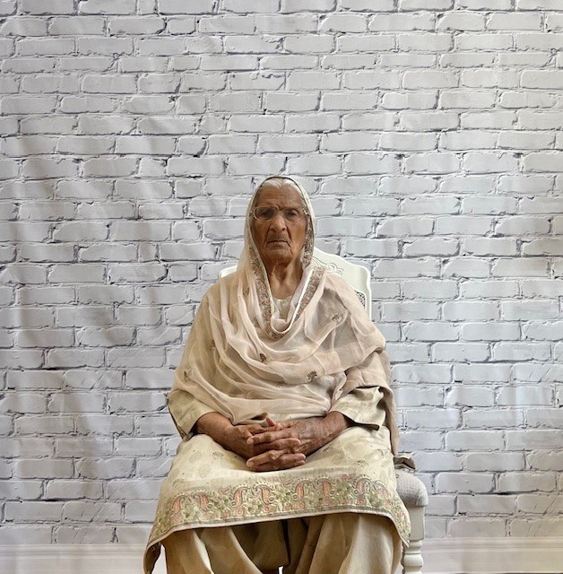 Obituario de Swinder Kaur Bal