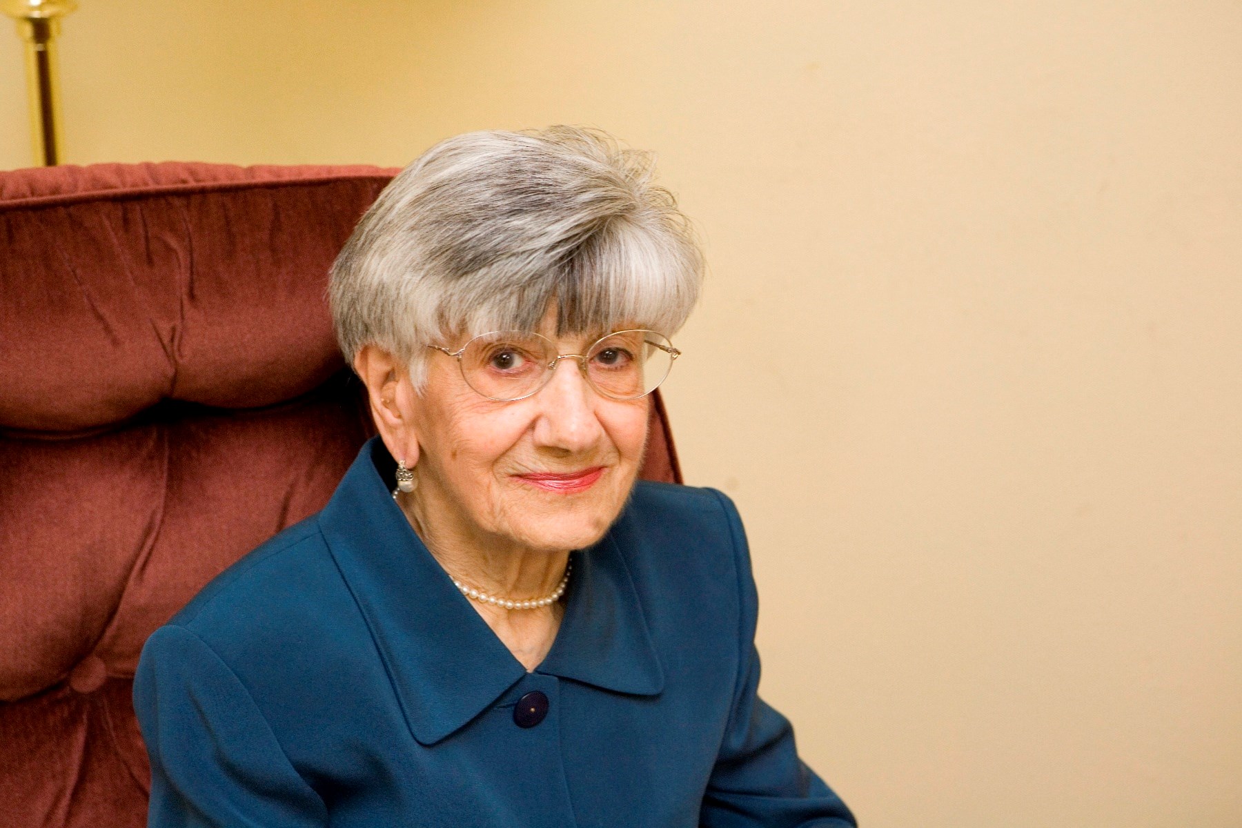 Obituary of Connie Frances Hogsett