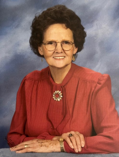 Obituary of Gertrud "Oma" Lord
