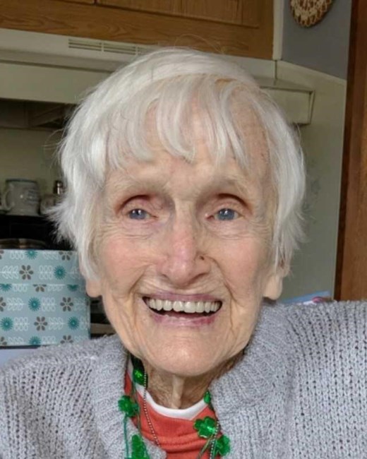 Obituary of Mary "Monnie" Margaret Loe