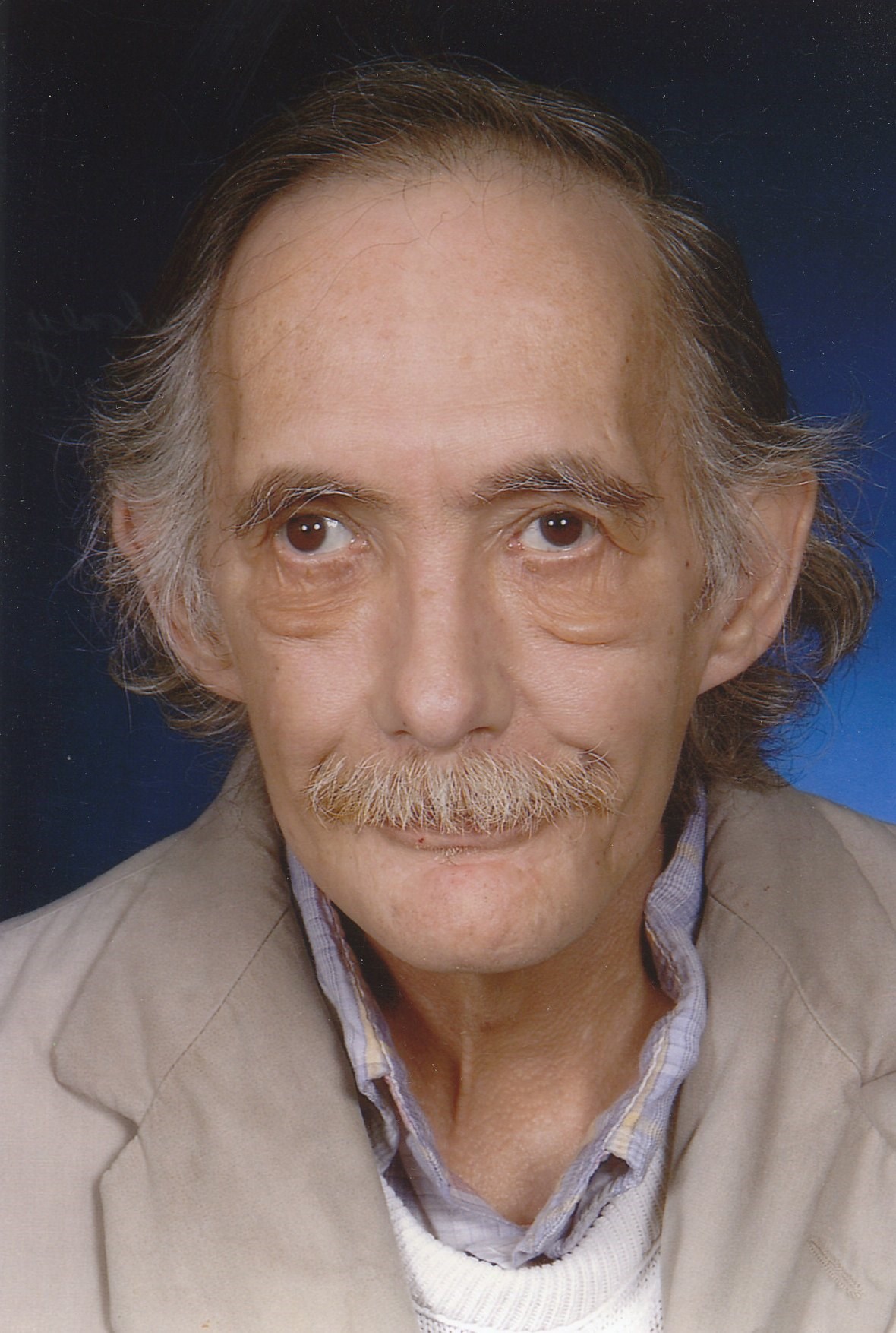 Alan Bell Obituary